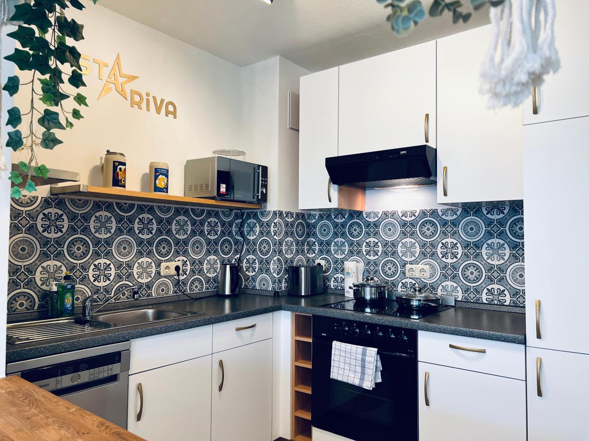 Stariva - Terrasse Ueber - Kaffeemachine - Netflix - Playstation - Brettspiele Apartment Dresden