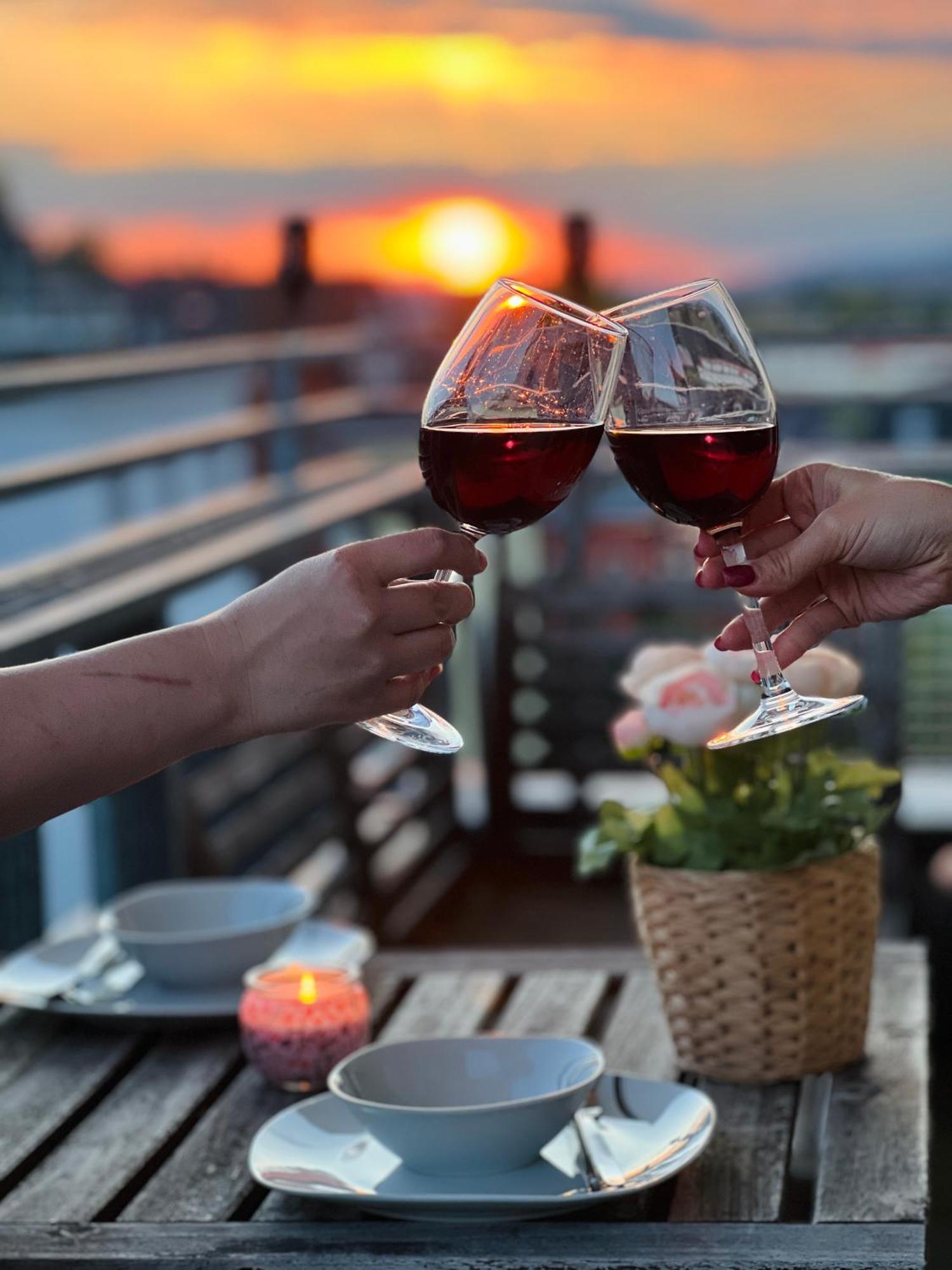 Stariva - Terrasse Ueber - Kaffeemachine - Netflix - Playstation - Brettspiele Dresden