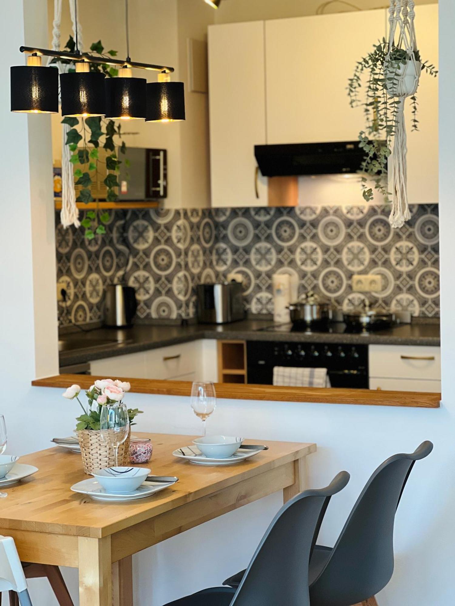 Apartment Stariva - Terrasse Ueber - Kaffeemachine - Netflix - Playstation - Brettspiele